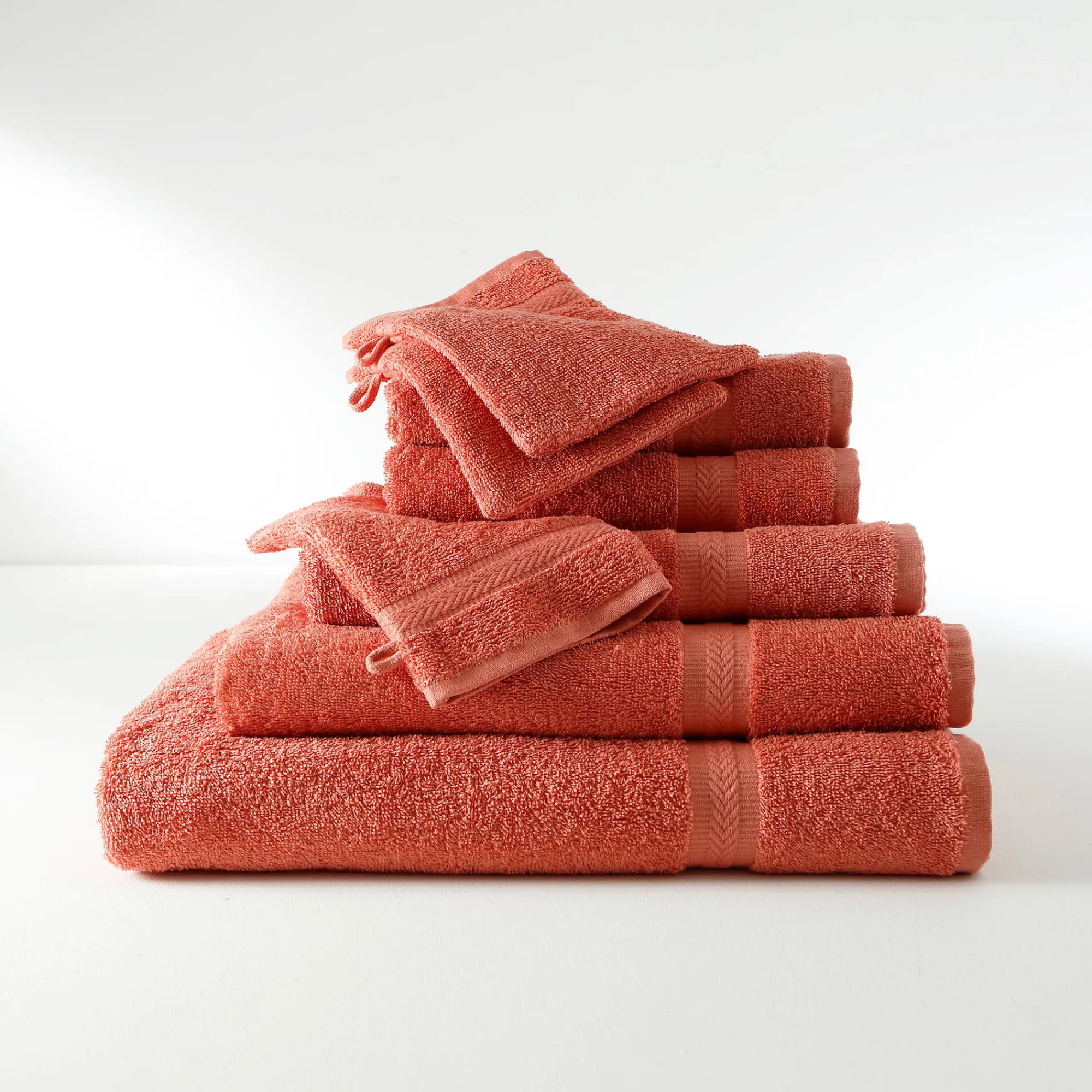 Badhanddoek<Colombine Collectie effen handdoeken 420 g/m2 met zacht comfort tomette