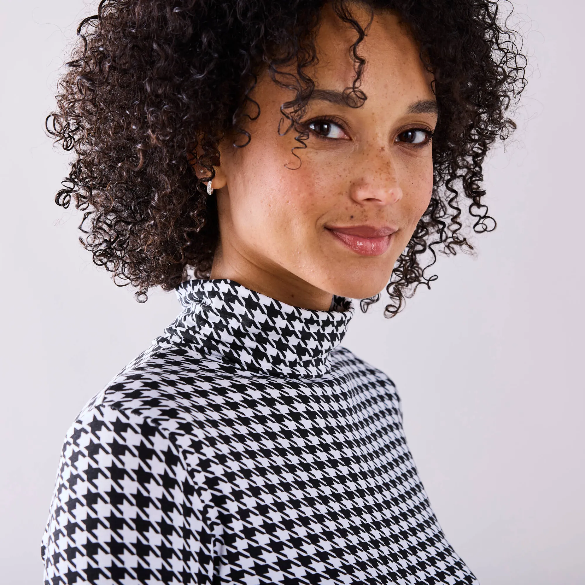 T-Shirt En Topje|Trui En Vest<Blancheporte Coltrui met opstaande kraag en pied-de-poule print, stretch zwart / wit