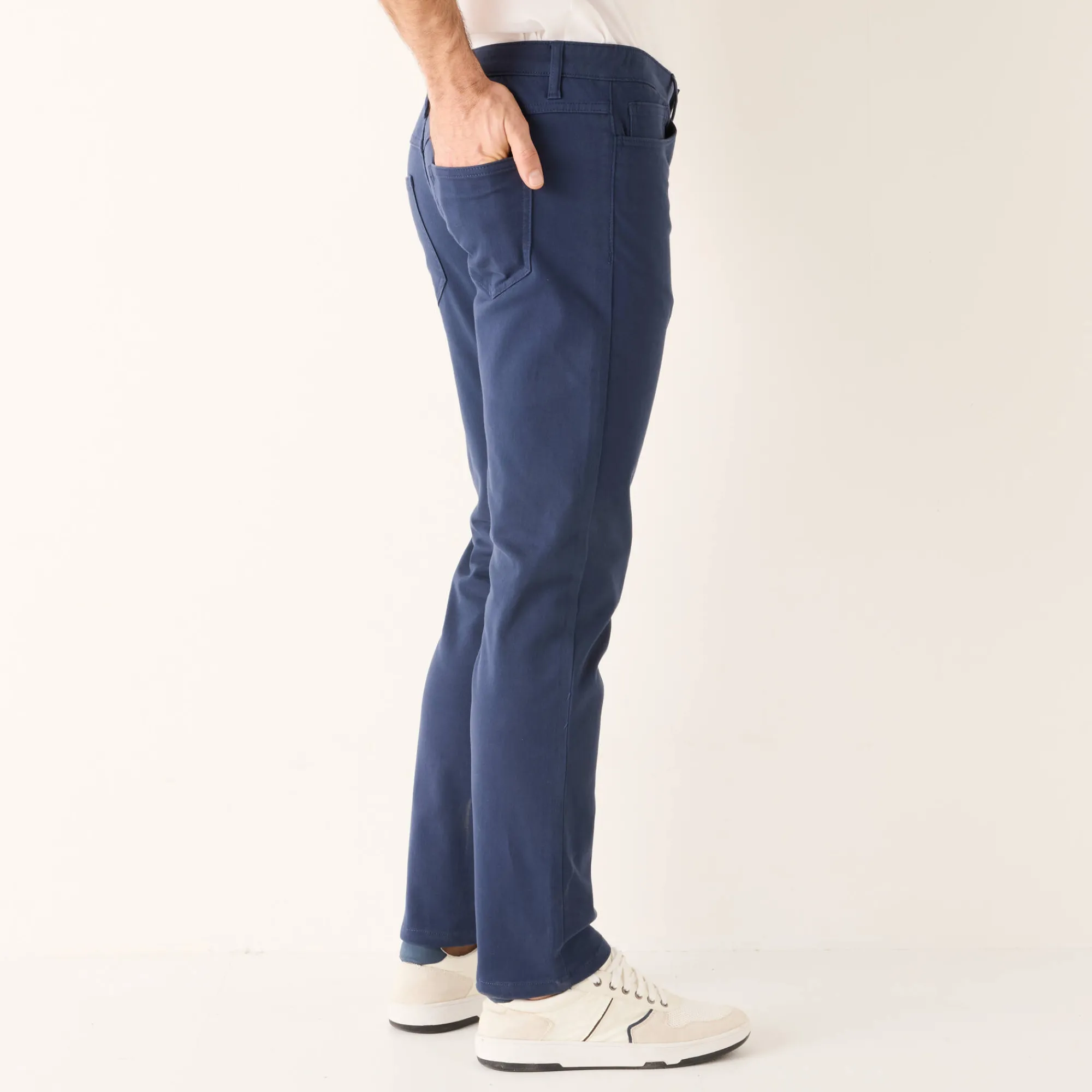Broek<Blancheporte Comfortabele broek met 5 zakken en elastische tailleband, in gabardine - L30 marine