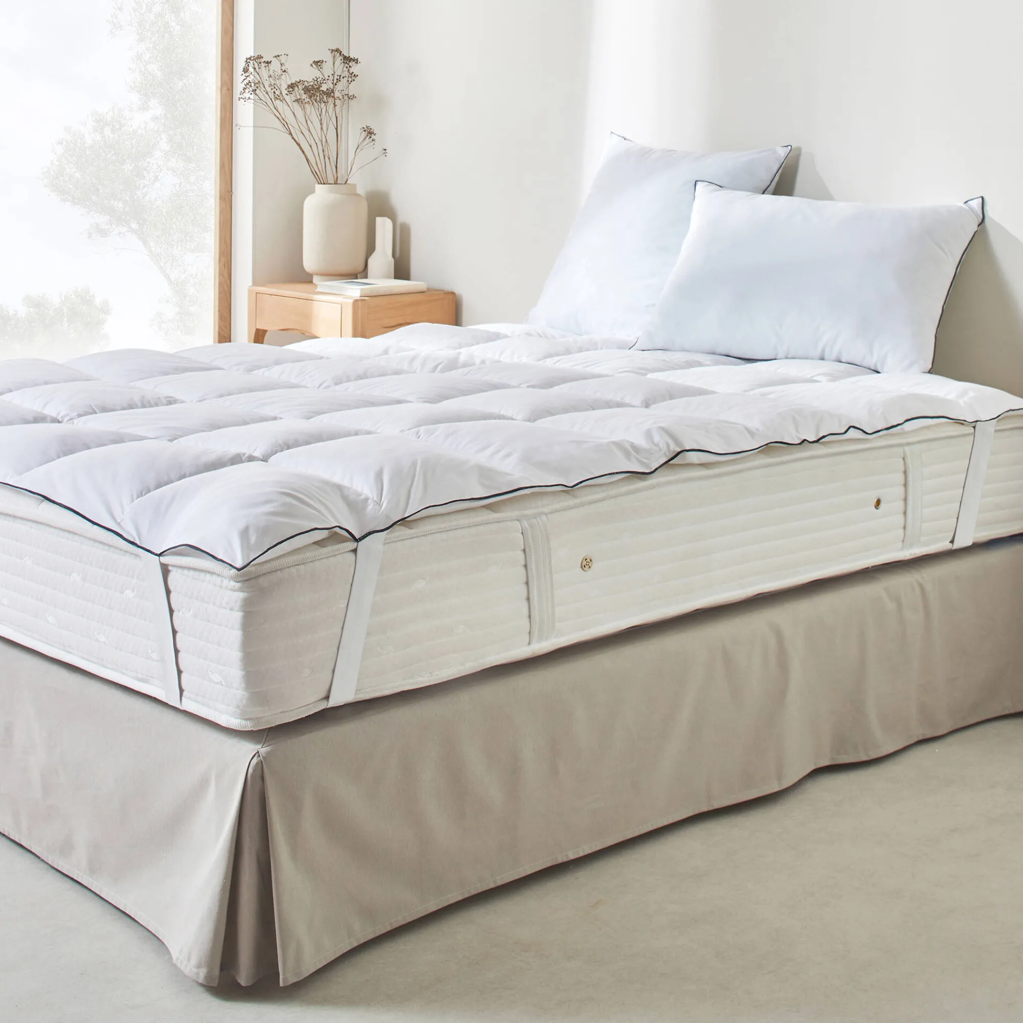 Topdekmatras<EDONA Comfortabele topdekmatras, made in France, 'Timeless' collectie, wit