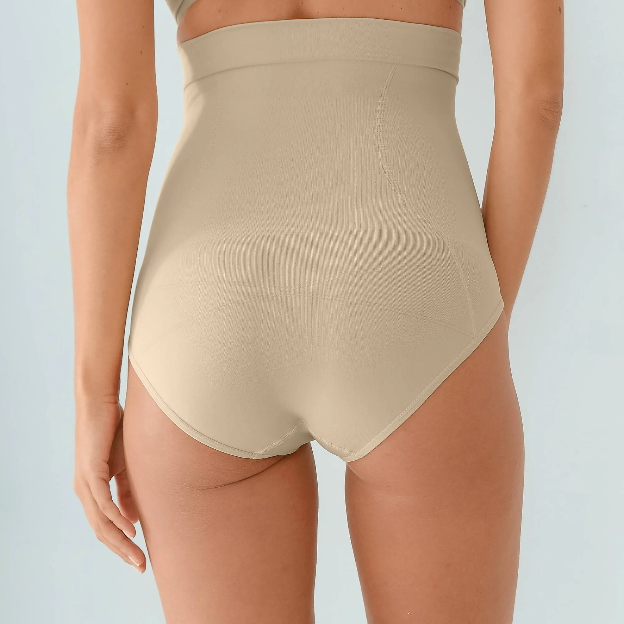 Slip En Shorty<Sans Complexe Corrigerende gaineslip "slimmers" huidkleur