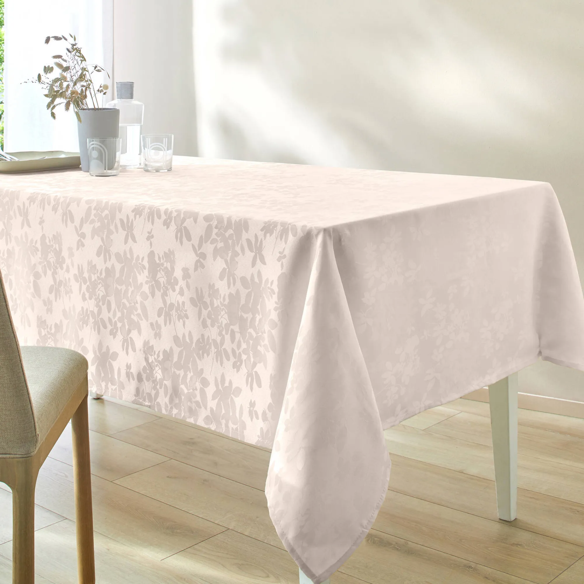 Feesttafel|Tafellaken En Tafelloper<Colombine Damast tafellaken met bladerenprint ® ivoorkleur