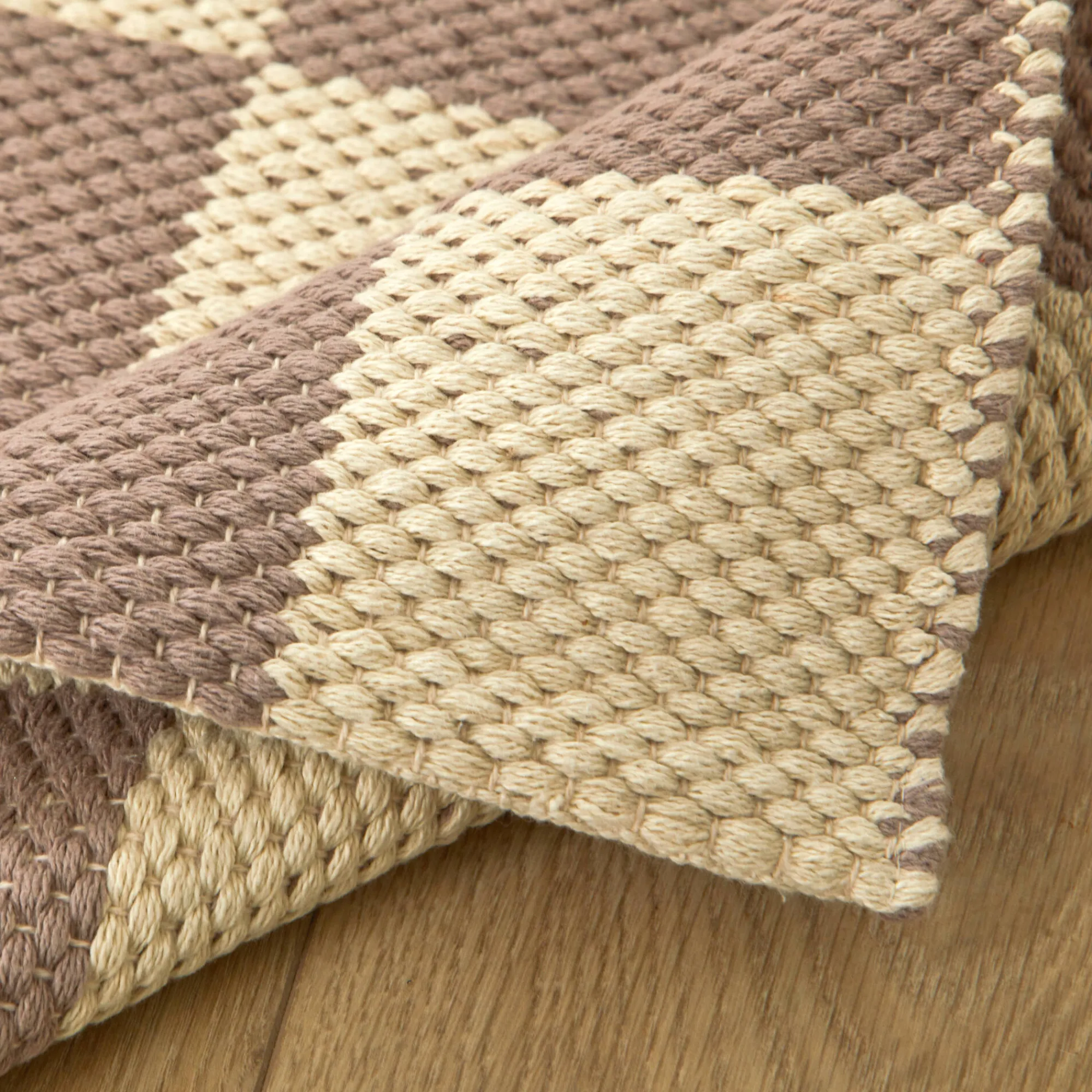 Tapijt<Blancheporte Decoratief tapijt met dambordmotief taupe / zandkleur