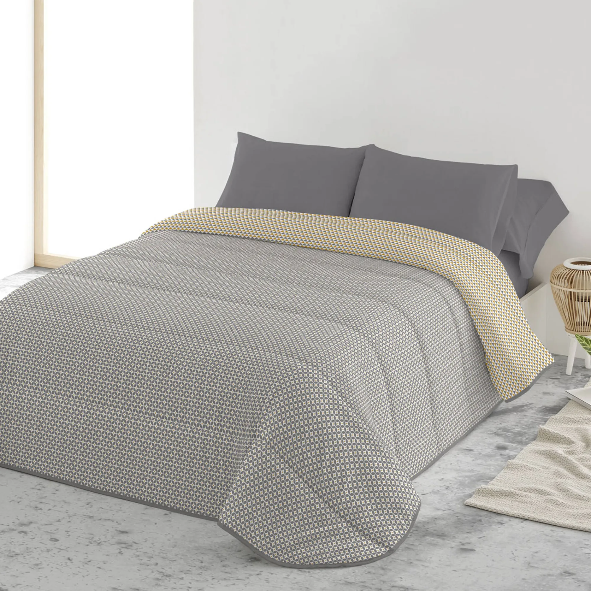 Dekbed<Blancheporte Dekbed in microvezel met grafische microprint 200 g/m² grijs / geel