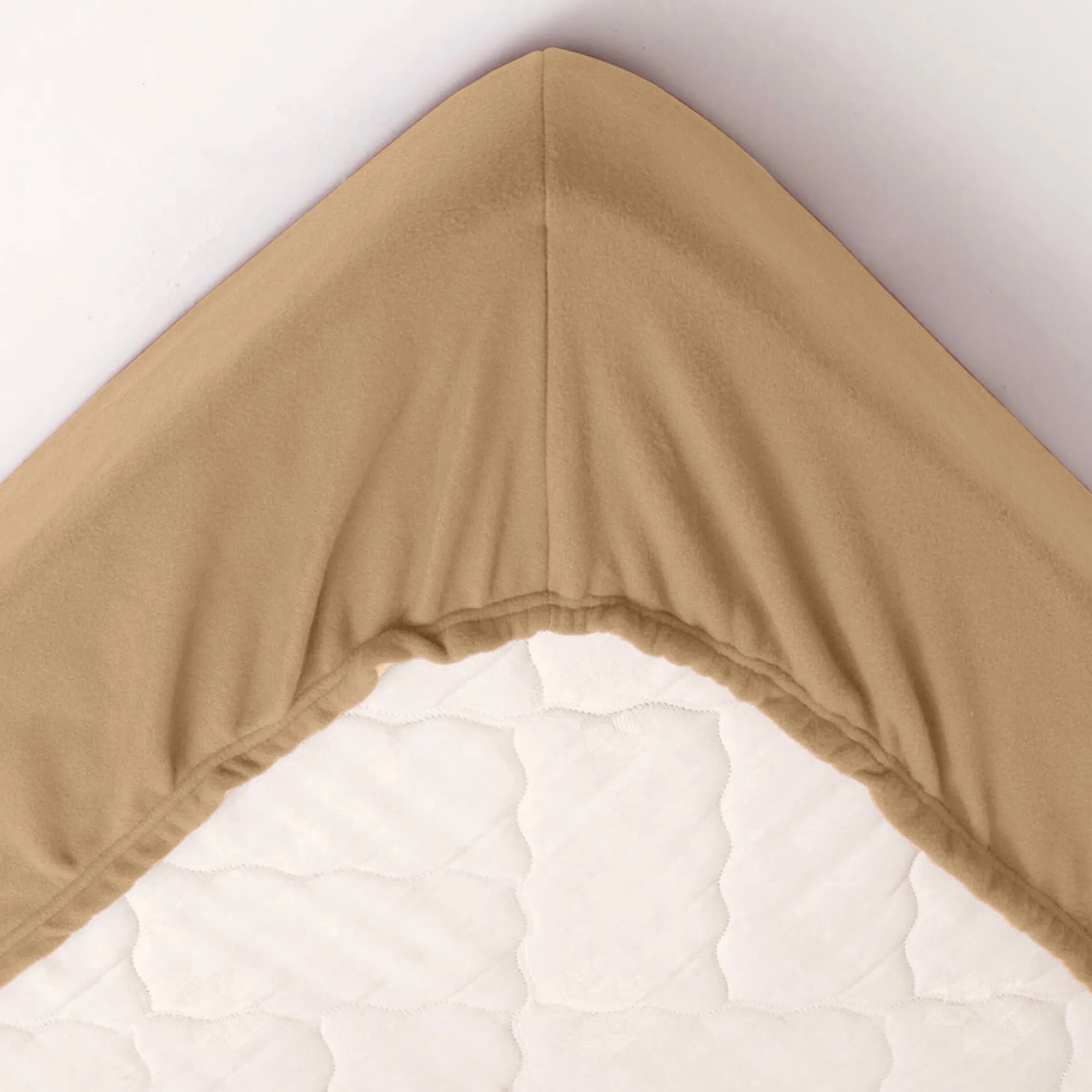 Deken<Ourson Deken in fleece in halfhoesmodel zandkleur