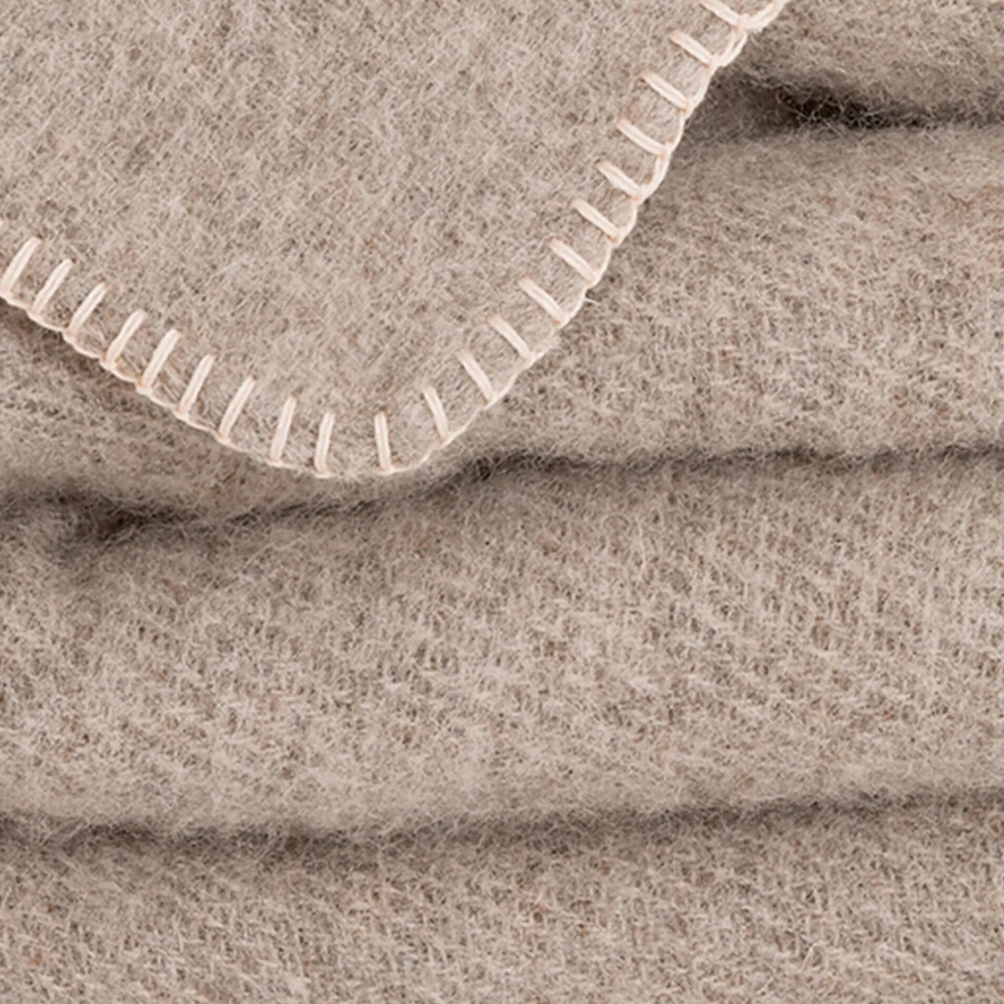 Deken<Ourson Deken in zuiver biowol, made in France grijsbeige