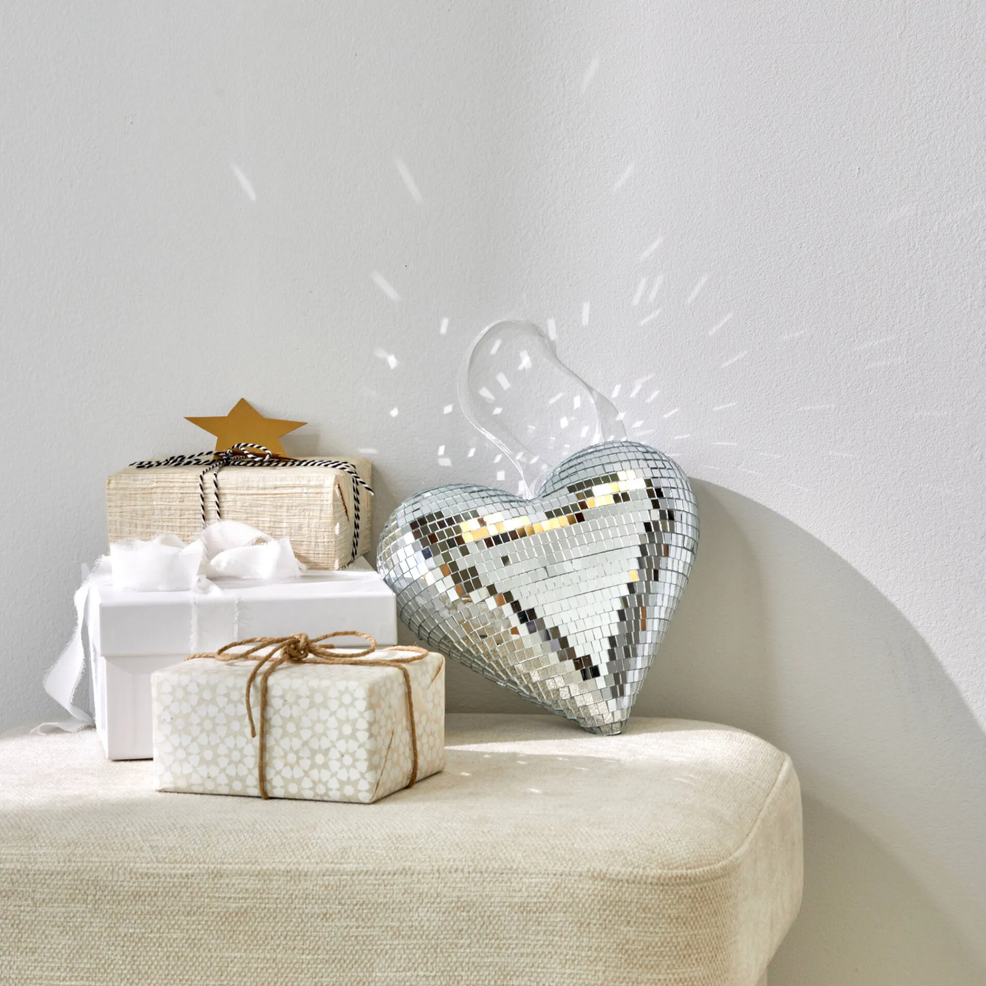 Feestdecoratie|Decoratieartikel<Blancheporte Discobal in hartvorm zilverkleurig