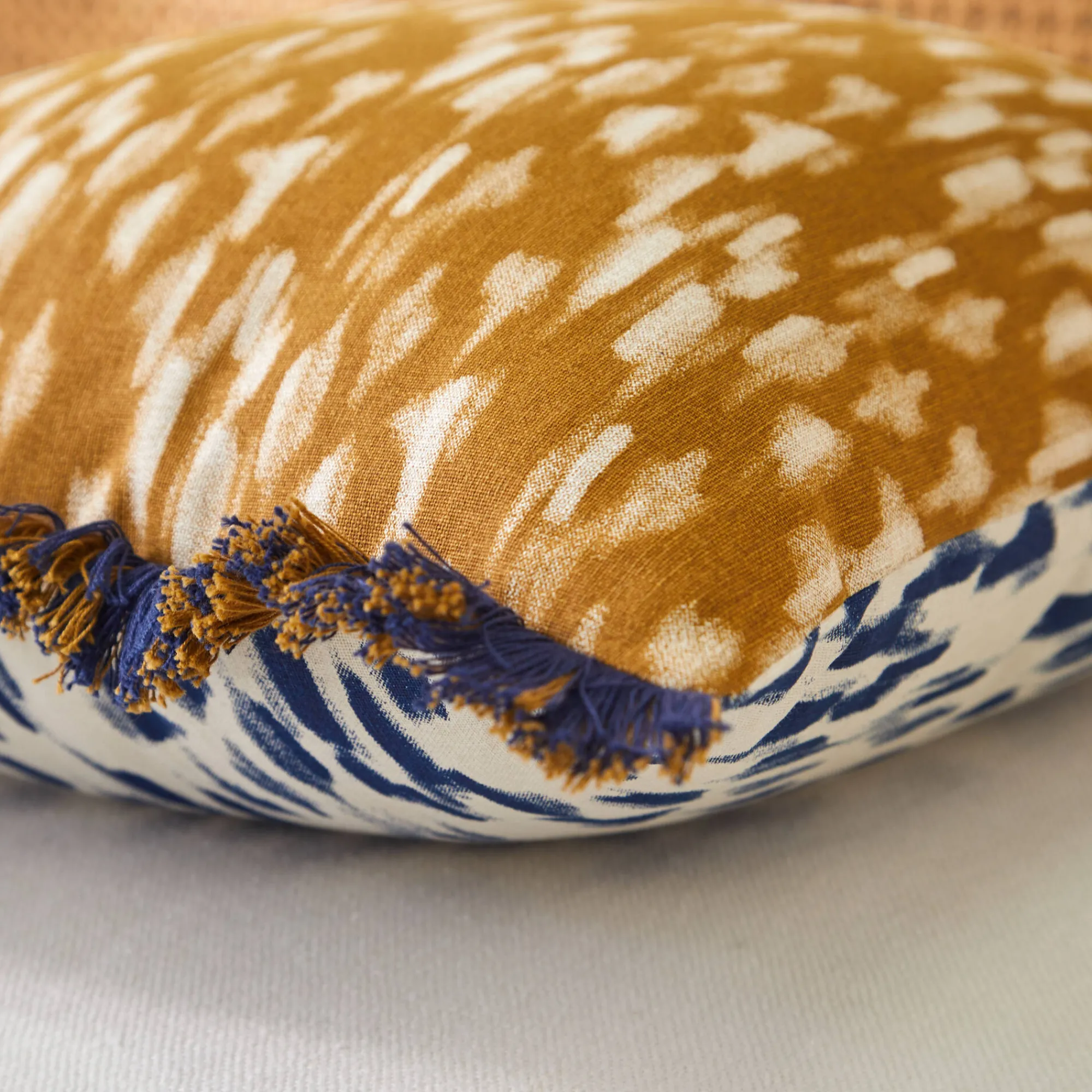 Kussen<Blancheporte Dubbelzijdig kussen met etnische print beige / karamel