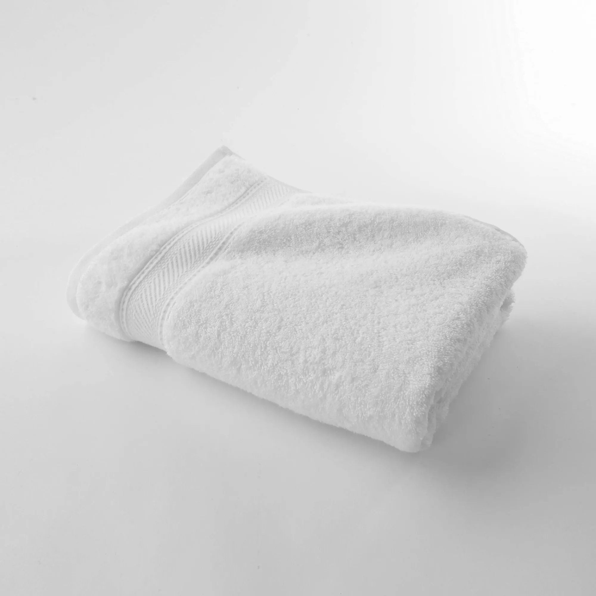 Badhanddoek<Colombine Effen badstof 540g/m2, luxe comfort wit