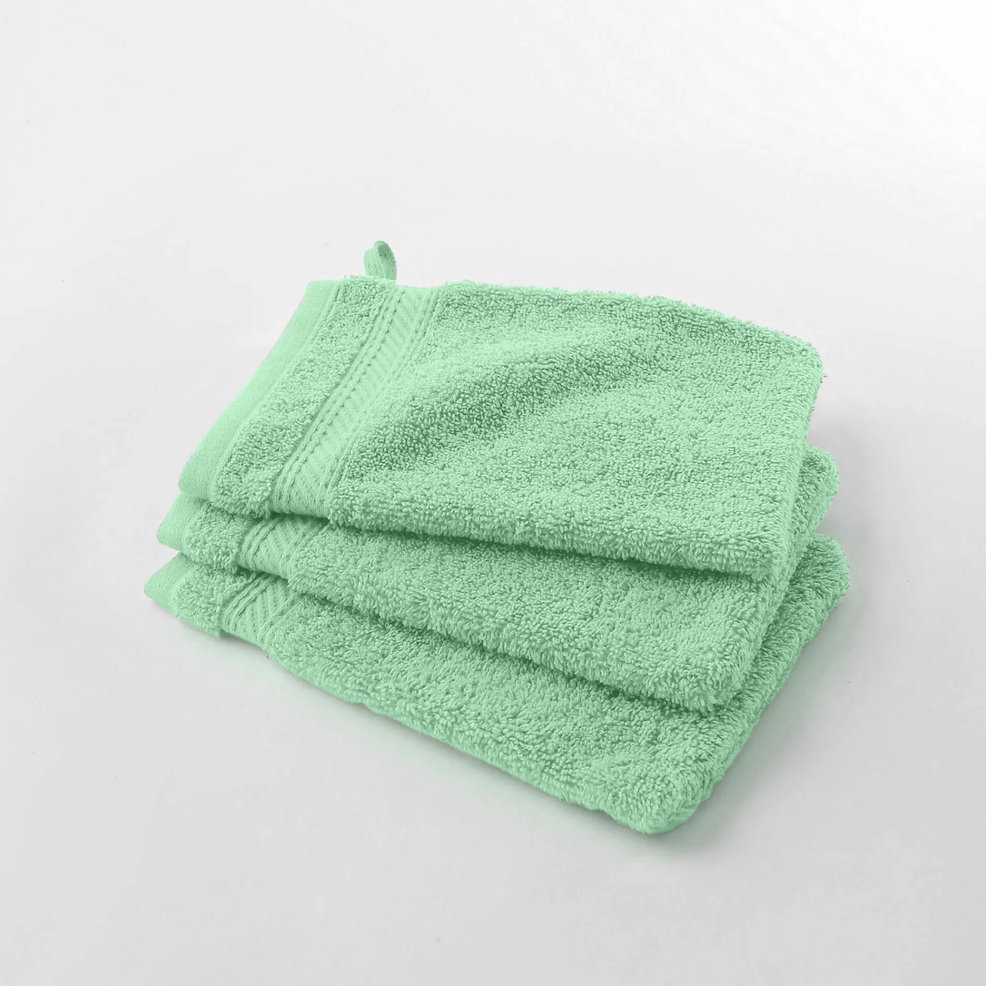 Badhanddoek<Colombine Effen badstof 540g/m2, luxe comfort amandel