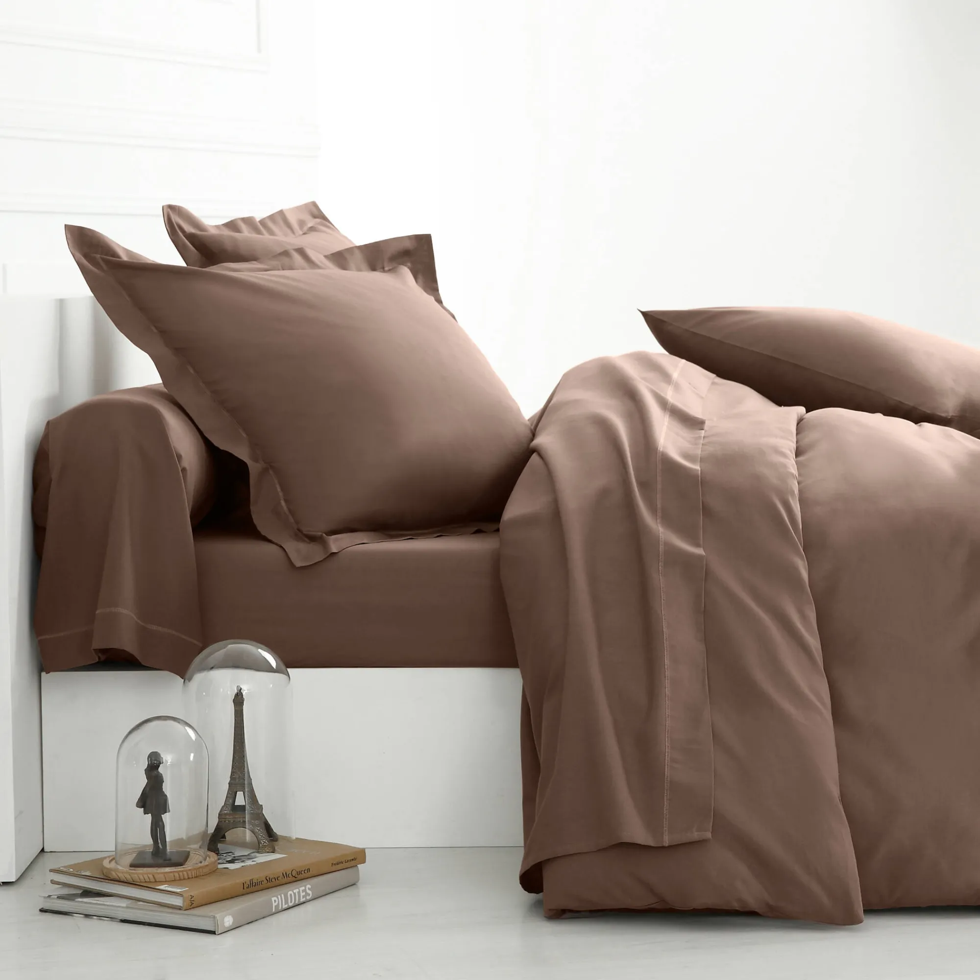 Effen Bedlinnen<Colombine Effen bedlinnen in katoen taupe