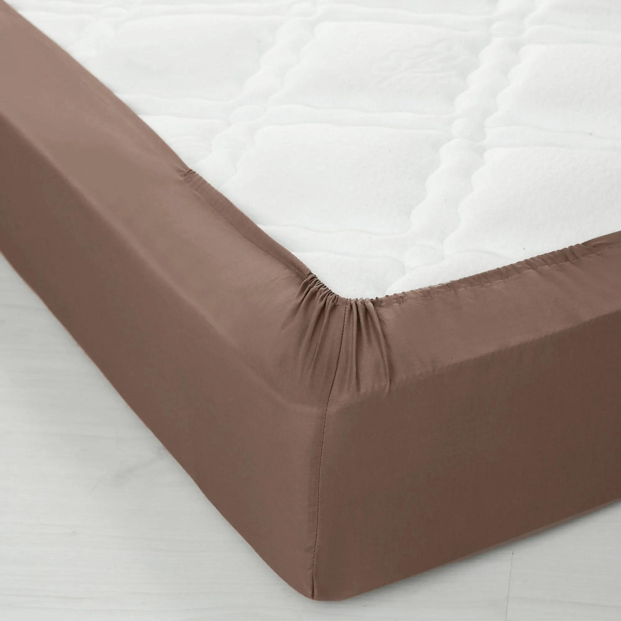 Effen Bedlinnen<Colombine Effen bedlinnen in katoen taupe