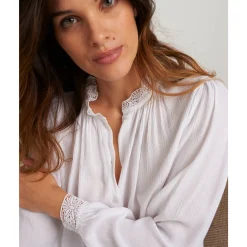 Bloes En Tuniek<Blancheporte Effen bloes in crepon, kraag met stroken en macramé gebroken wit