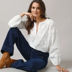 Feestoutfits Dames|Bloes En Tuniek<Lora Zellini Effen bloes met 3D-borduursels wit