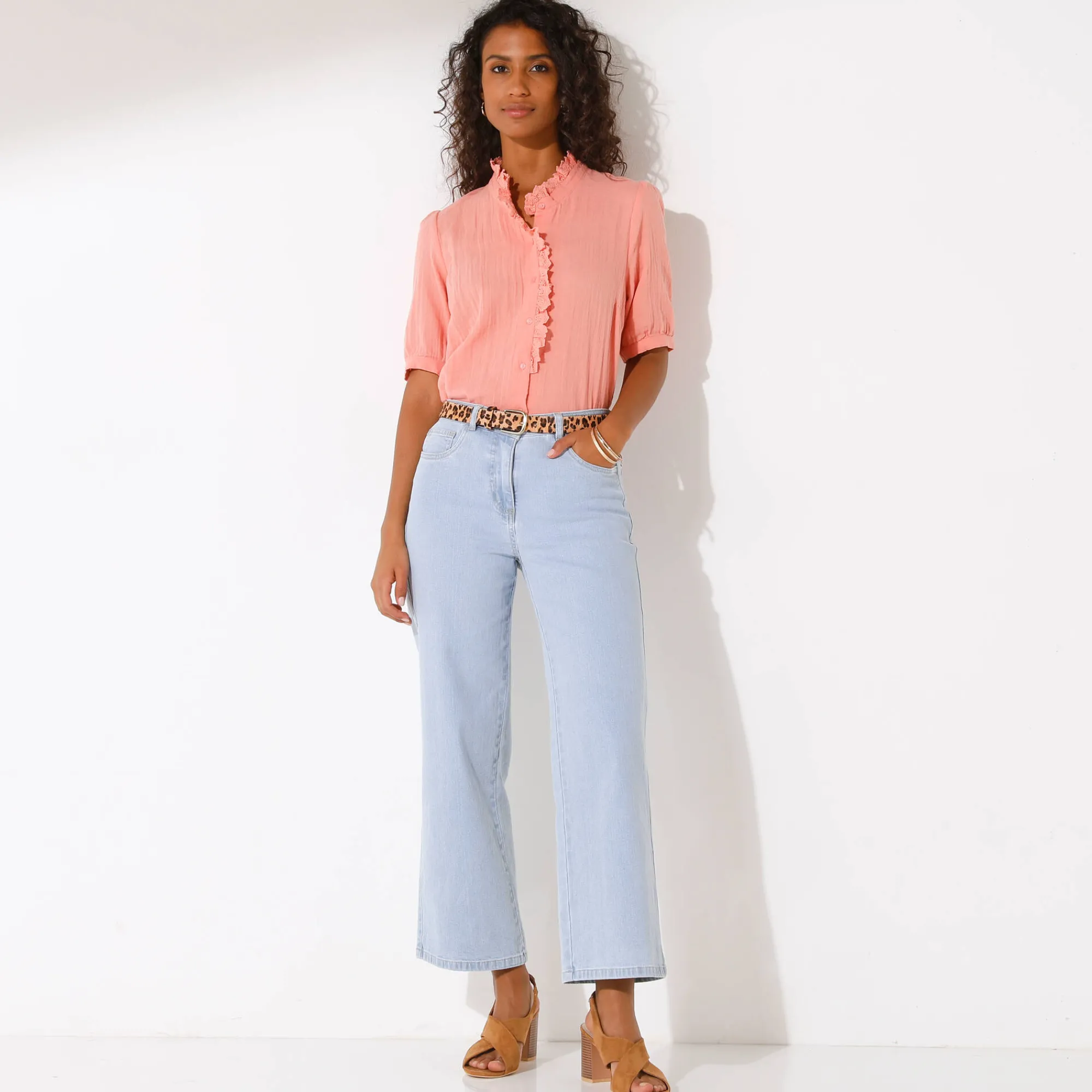 Bloes En Tuniek<Blancheporte Effen bloes met knoopsluiting en geborduurde details, in katoengaas koraal