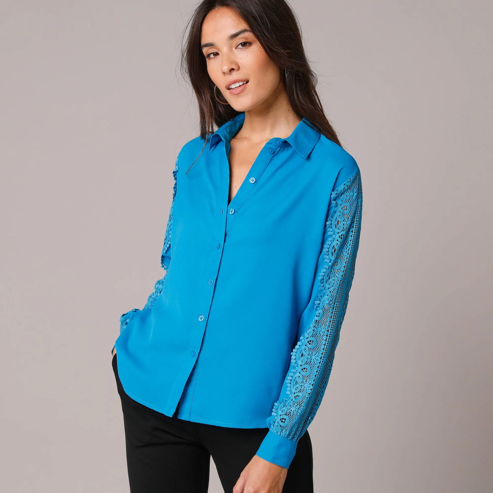 Bloes En Tuniek<Blancheporte Effen bloes met knopen en kant blauw