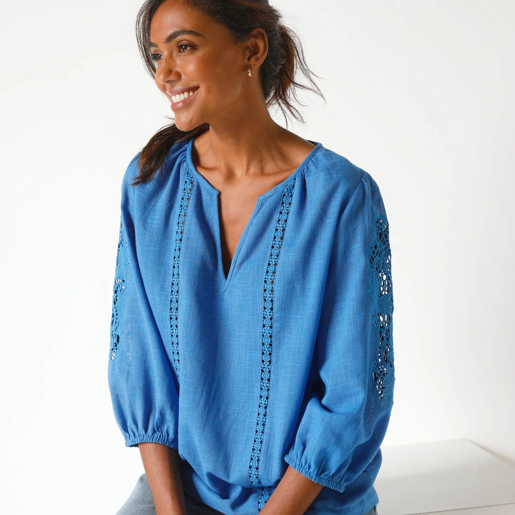 Bloes En Tuniek<Blancheporte Effen bloes met macramé, geborduurde mouwen blauw