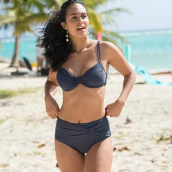 Badmode|Badmode<Blancheporte Effen, gedrapeerde bikinibeha van Solaro, met beugels marine