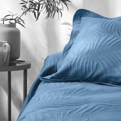 Deken En Bedsprei|Deken, Boutis En Bedsprei<Blancheporte Effen, gematelasseerd deken met 'bladeren' print in reliëf grijsblauw