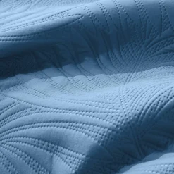 Deken En Bedsprei|Deken, Boutis En Bedsprei<Blancheporte Effen, gematelasseerd deken met 'bladeren' print in reliëf grijsblauw