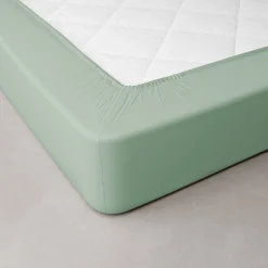 Hoeslaken<Blancheporte Effen hoeslaken in katoenbatist, hoeken van 40 cm amandel groen