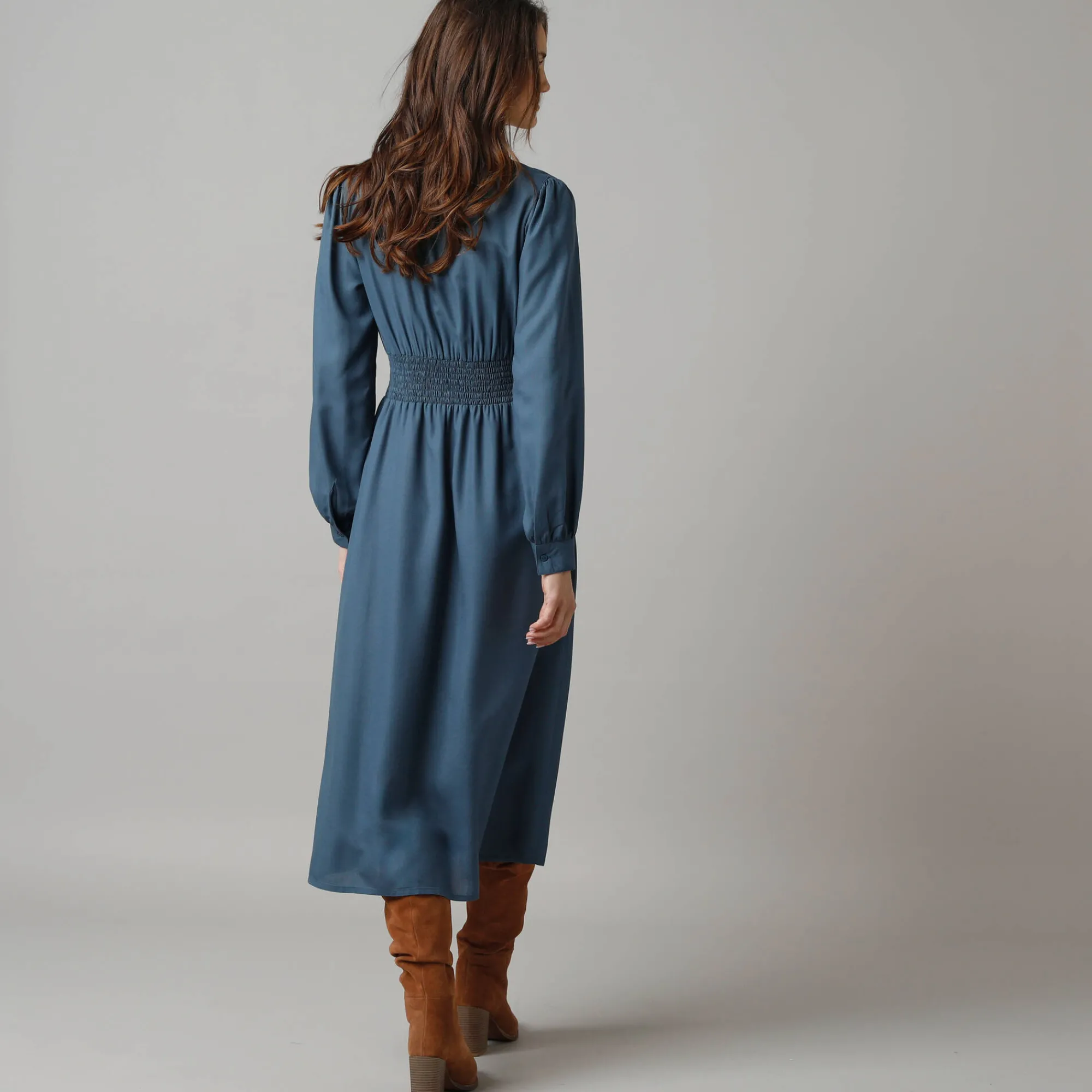 Jurk<Lora Zellini Effen jurk met lange mouwen, strookdetails blauwgrijs