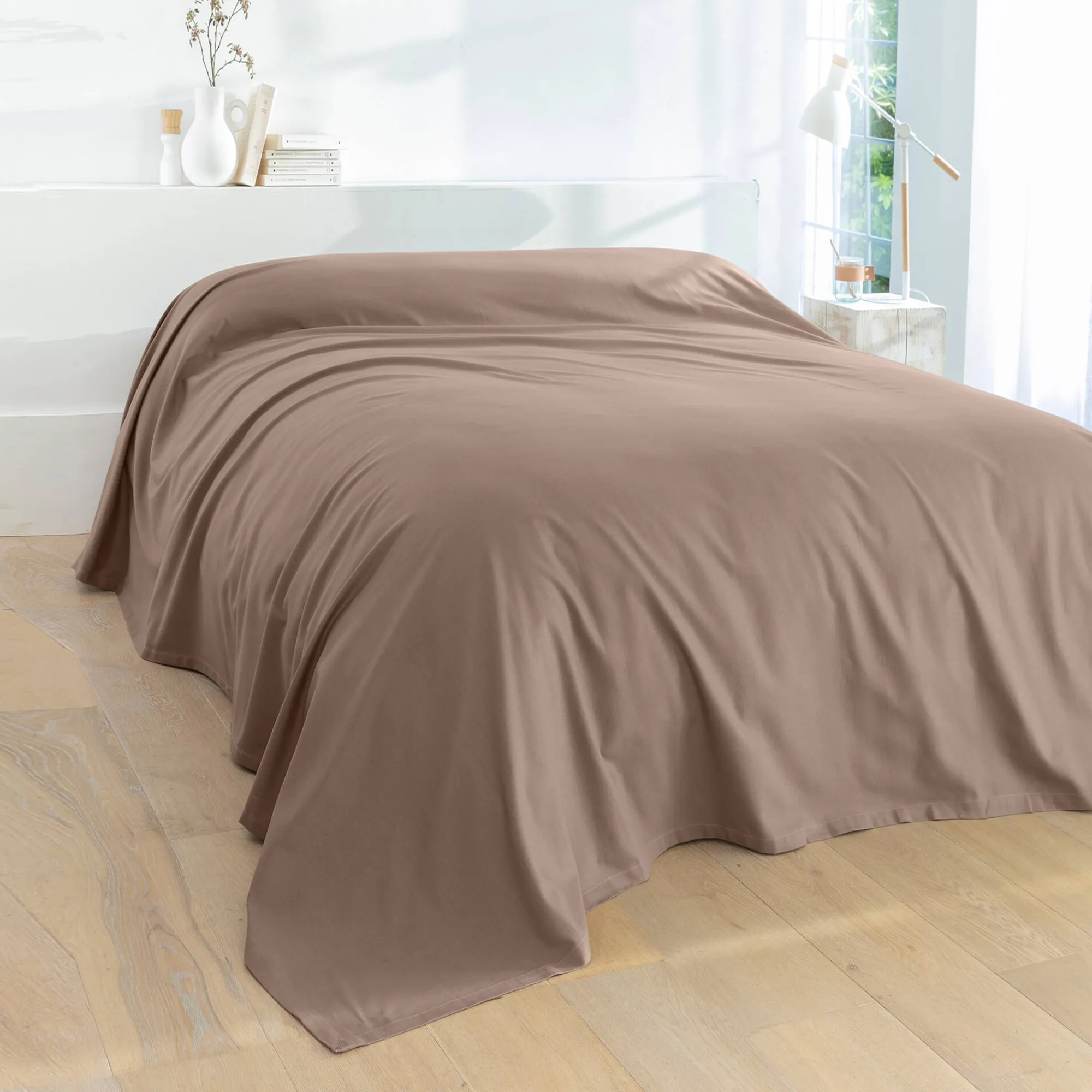 Zeildoekstof<Colombine Effen sprei in zeildoekstof taupe