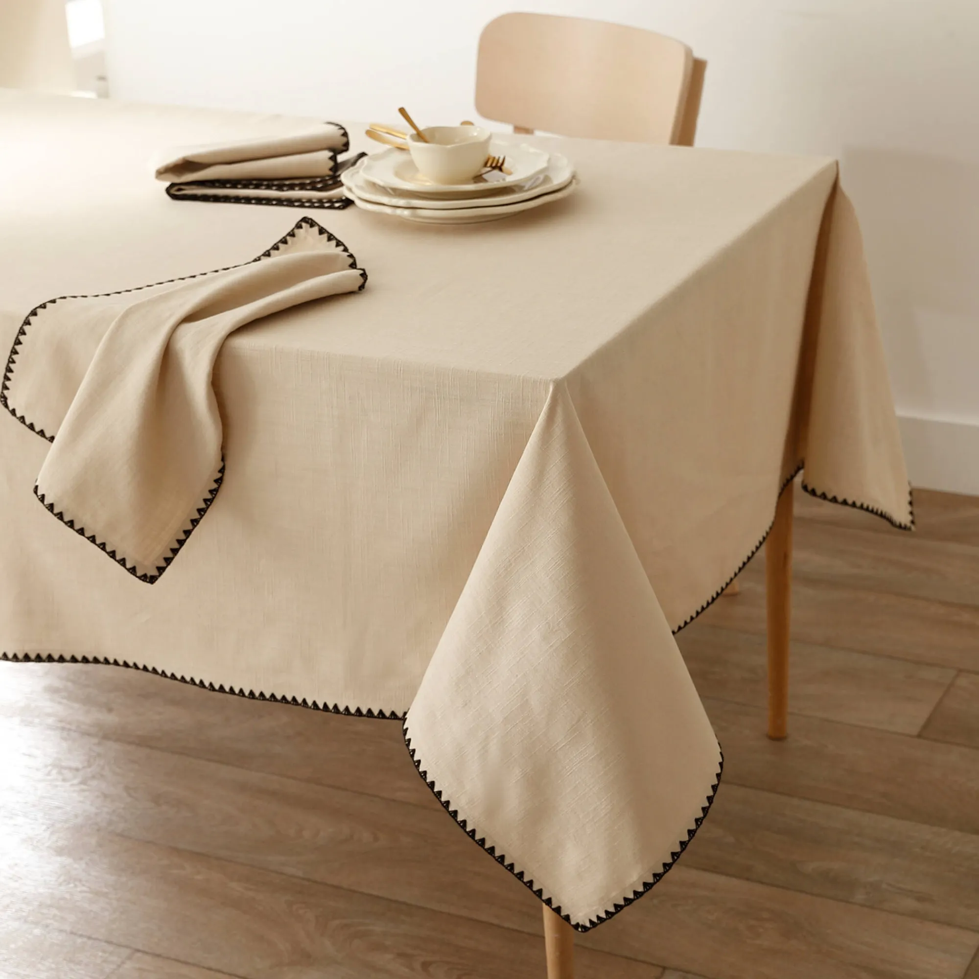 Tafellaken En Tafelloper<Blancheporte Effen tafellaken in katoen, met fantasieafwerking naturel