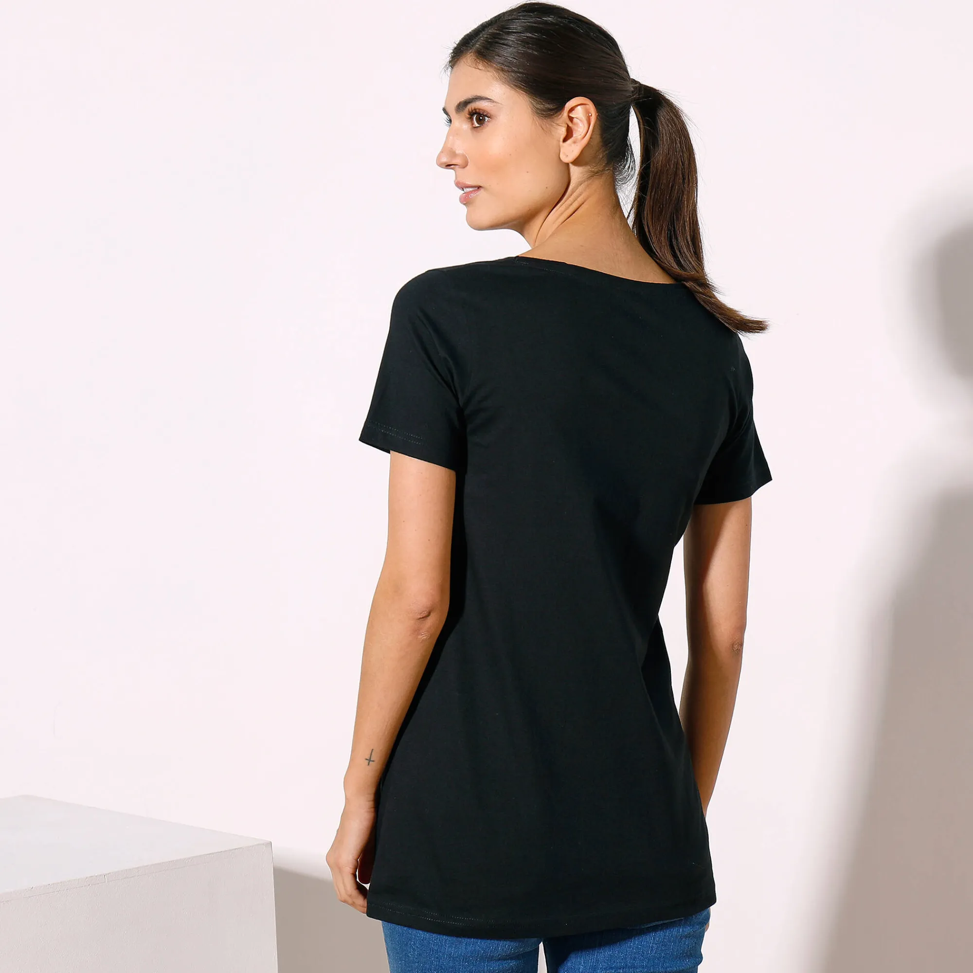 T-Shirt En Topje<Blancheporte Effen T-shirt in biokatoen met ronde hals, eco-verantwoord zwart