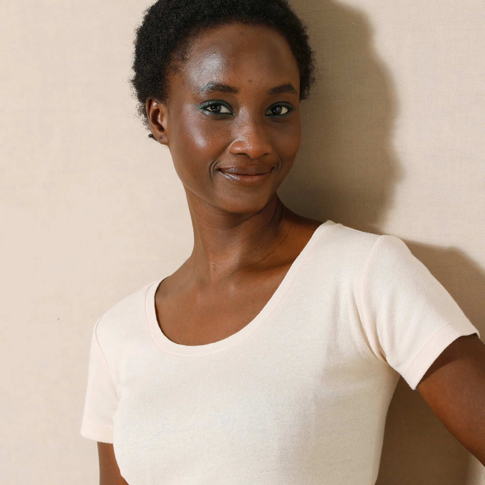 T-Shirt En Topje<Blancheporte Effen T-shirt met korte mouwen en ronde hals in biokatoen(**) beige