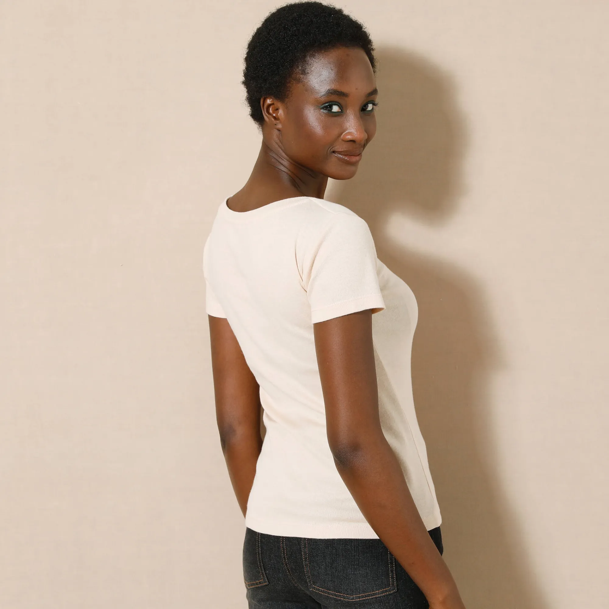 T-Shirt En Topje<Blancheporte Effen T-shirt met korte mouwen en ronde hals in biokatoen(**) beige