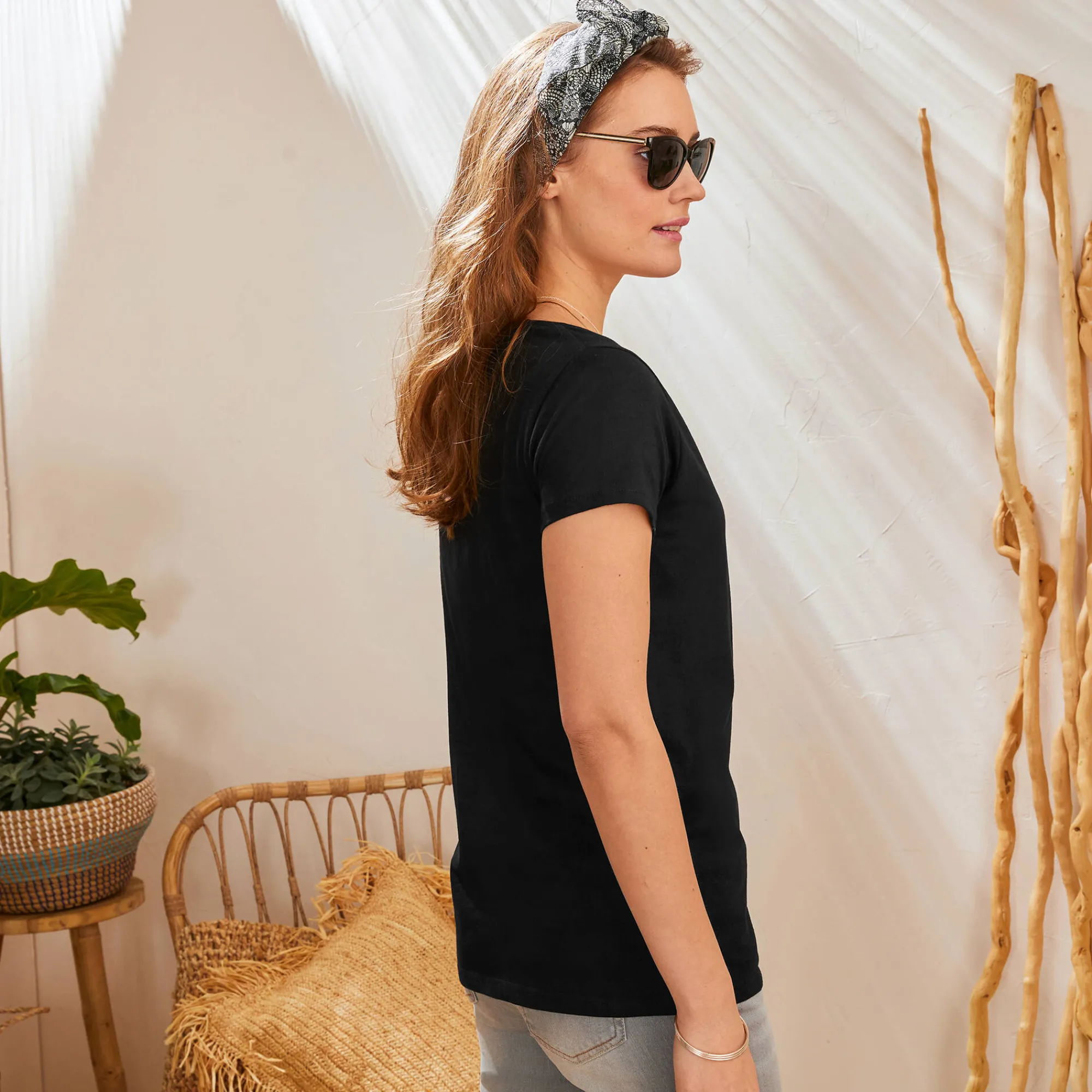 T-Shirt En Topje<Blancheporte Effen T-shirt met ronde hals en korte mouwen, katoen zwart