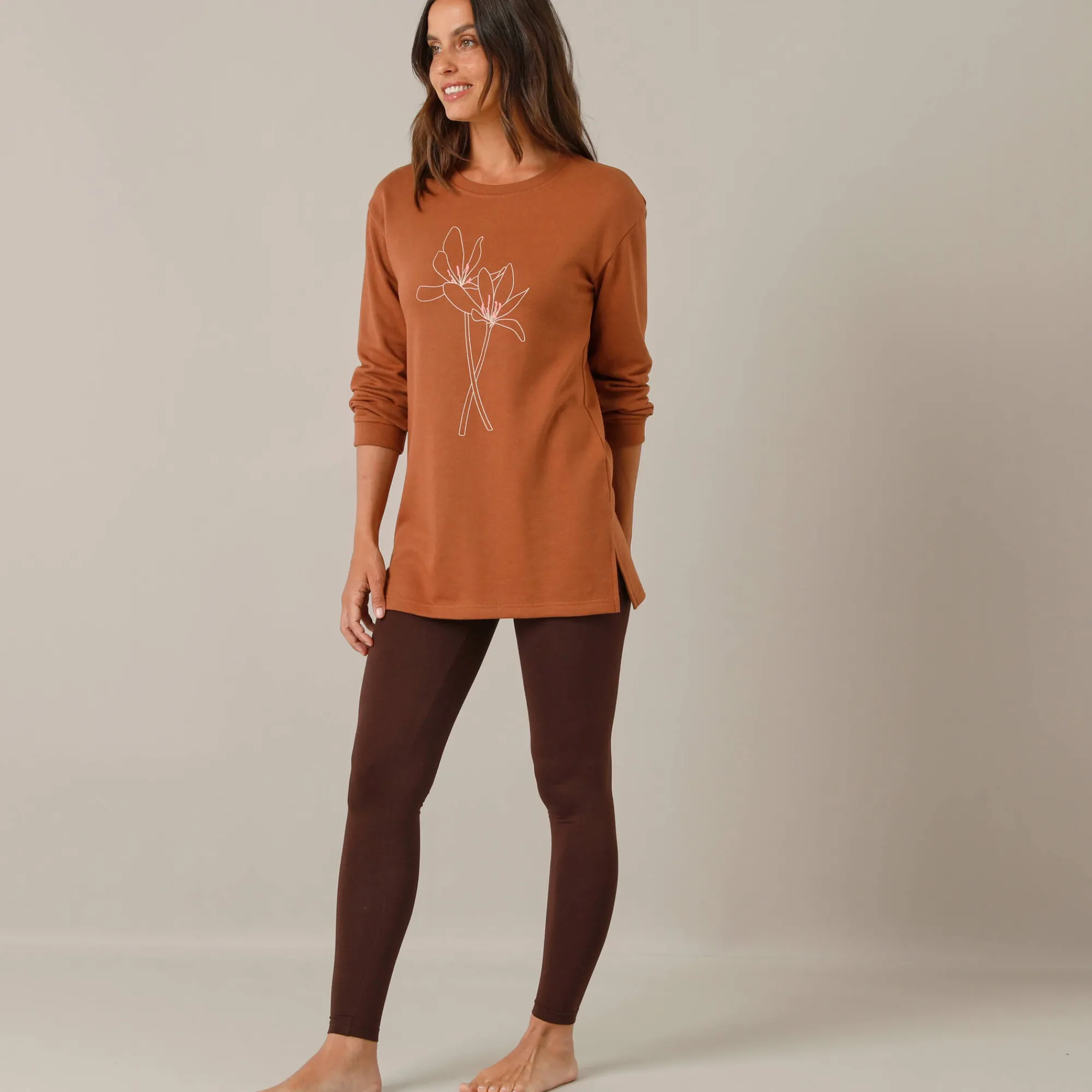 Pyjama<Blancheporte Fleece pyjamabroek met bloemenprint hazelnootbruin / chocolade