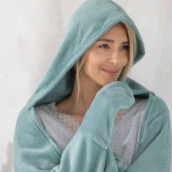 Plaid<Blancheporte Fleeceplaid met kap, speciaal voor tv-kijken celadon