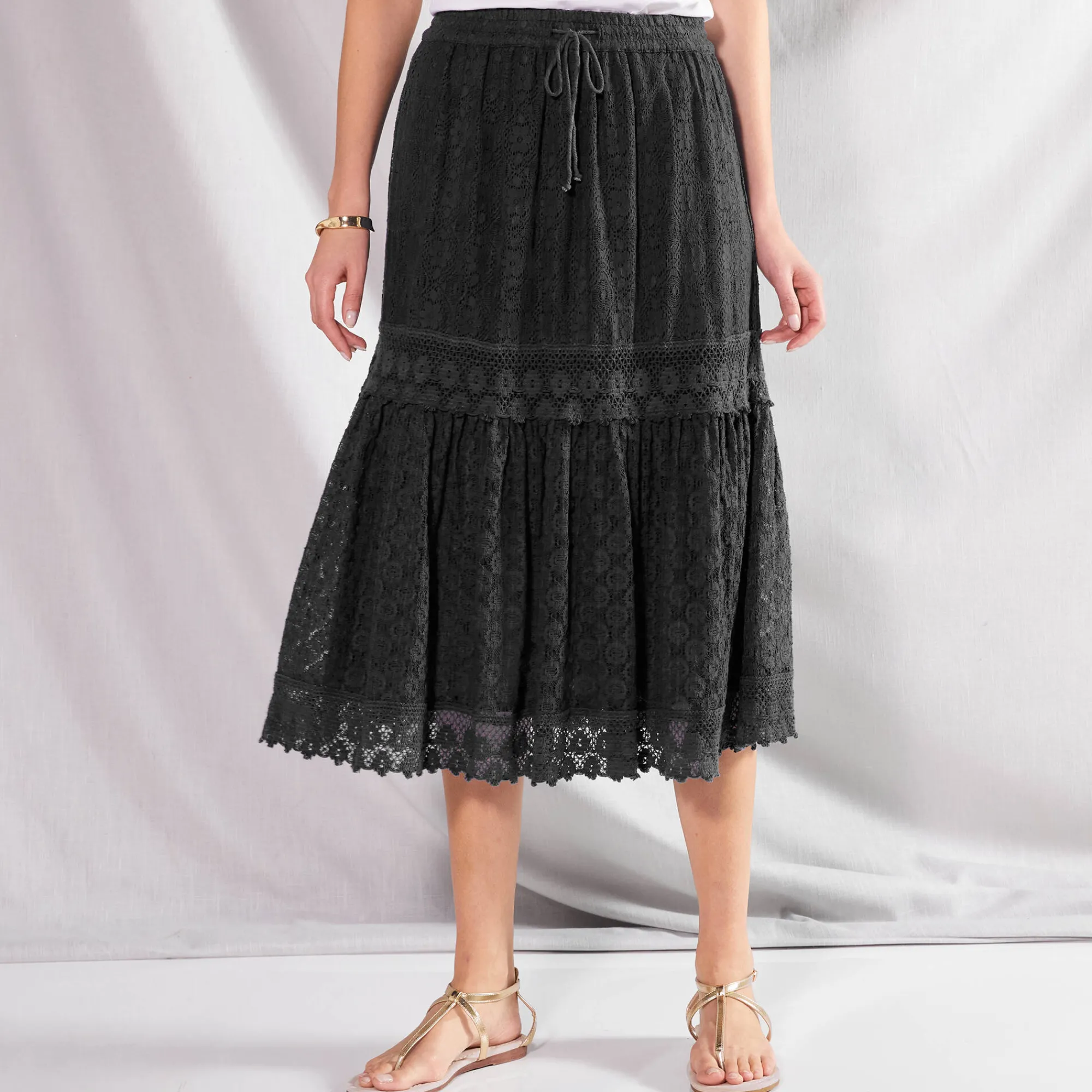 Rok<Blancheporte Fronsrok met kant en macramé zwart