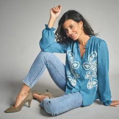 Bloes En Tuniek<Lora Zellini Geborduurde bloes, viscose grijsblauw / ecru