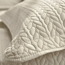 Deken En Bedsprei|Deken, Boutis En Bedsprei<Blancheporte Gematelasseerde bedsprei beige