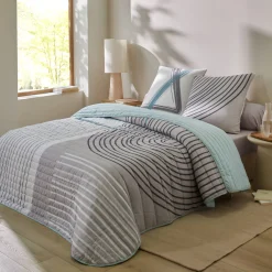 Deken En Bedsprei|Deken, Boutis En Bedsprei<Blancheporte Gematelasseerde bedsprei met grafische print grijs / blauw