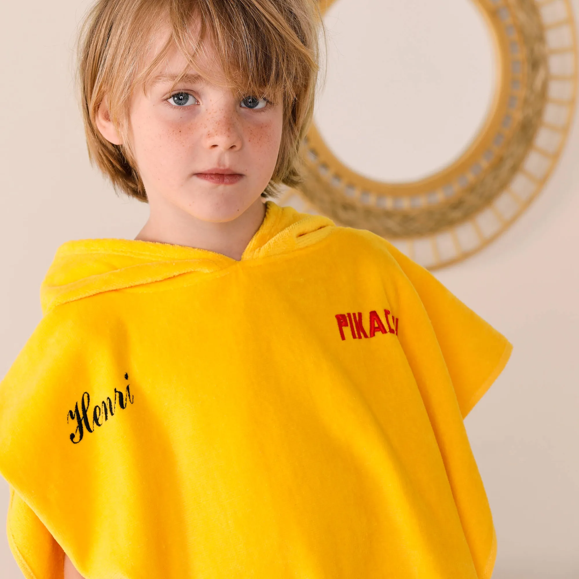 Badjas|Handdoek En Badlaken Kids<Pokemon Gepersonaliseerde kinderbadponcho Pokémon®, katoenen badstof en velours - 280g/m2 geel