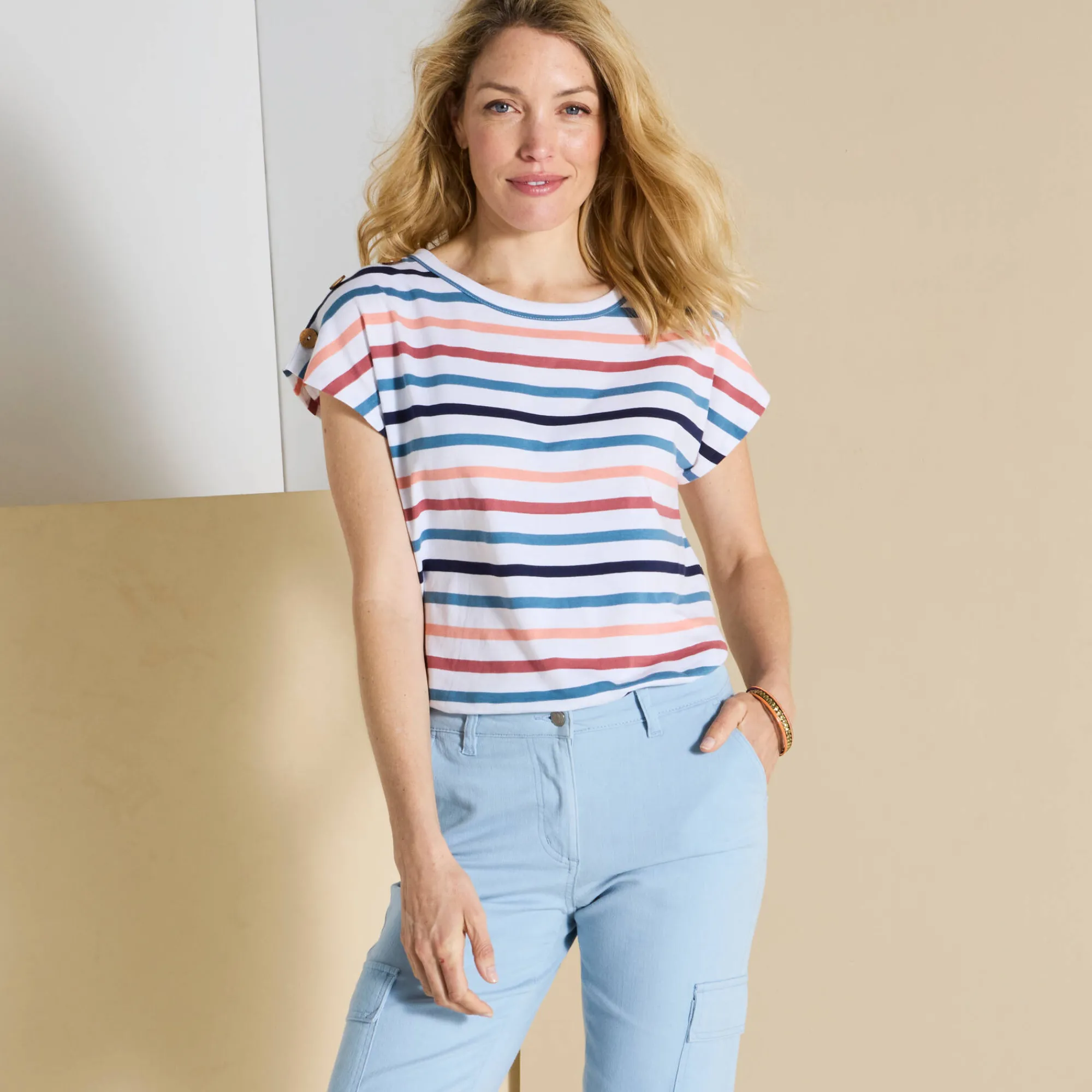 T-Shirt En Topje<Blancheporte Gestreept T-shirt met knoopdetail in jerseytricot wit / veelkleurig