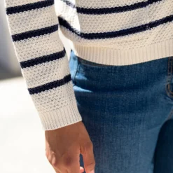 Trui En Vest<Blancheporte Gestreepte cardigan met officiersknopen, fantasietricot ecru / marine
