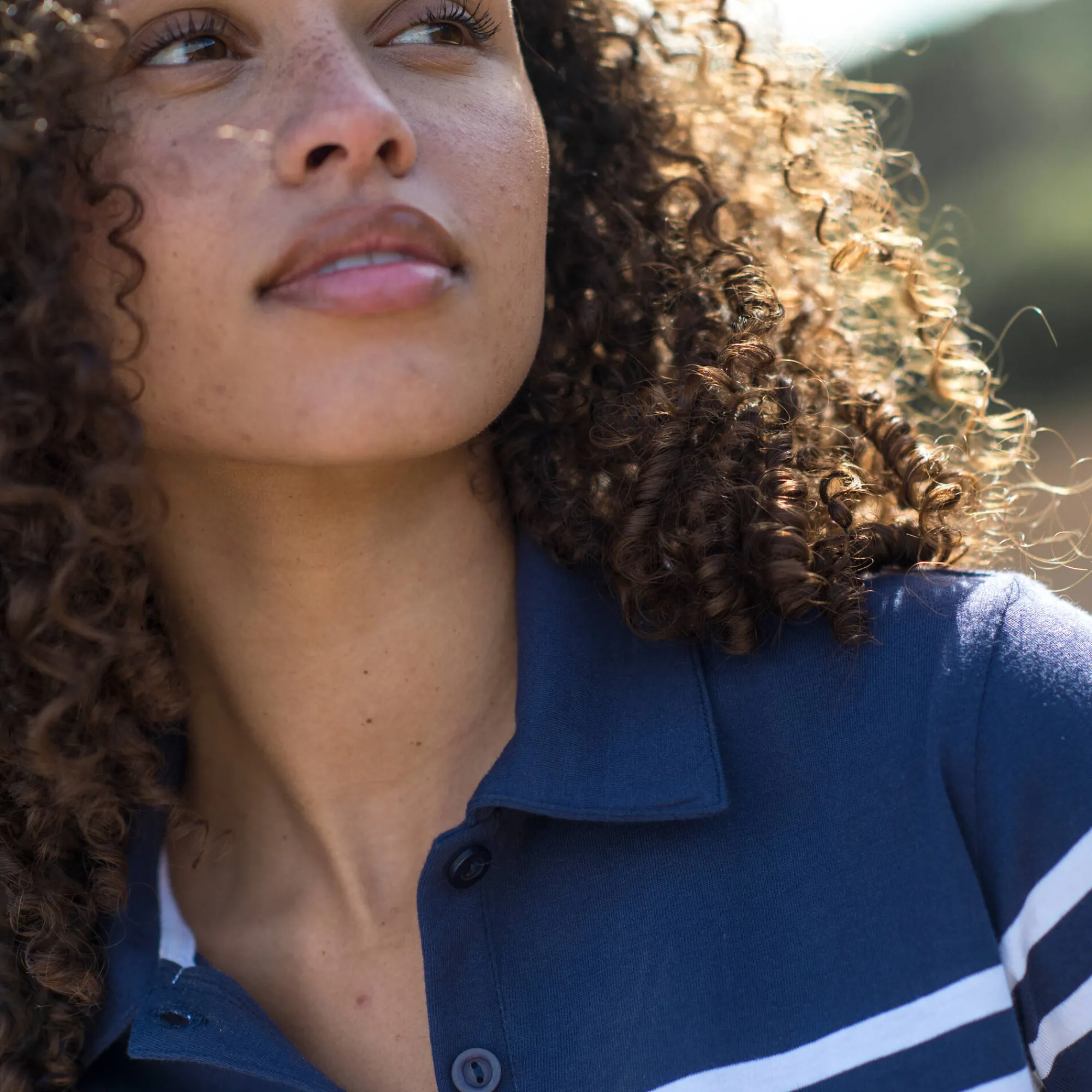 T-Shirt En Topje<Blancheporte Gestreepte polo in jerseytricot marine / gebroken wit