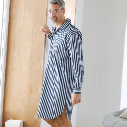 Pyjama En Kamerjas<Blancheporte Gestreepte pyjama in liketstijl - katoenpopeline marine / ecru