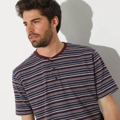 Pyjama En Kamerjas<Blancheporte Gestreepte shortama met Tunesische hals bordeaux