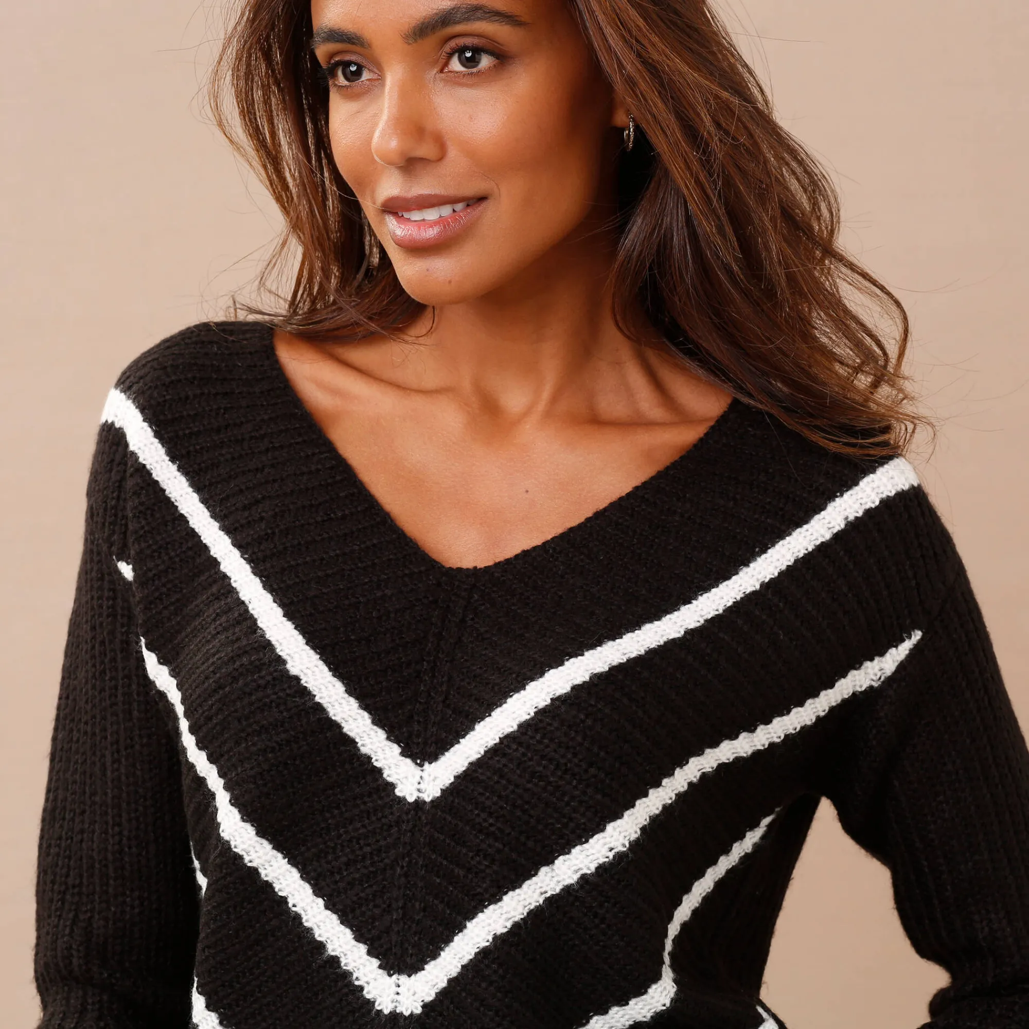 Trui En Vest<Blancheporte Gestreepte trui met V-hals - mohairtouch zwart / wit
