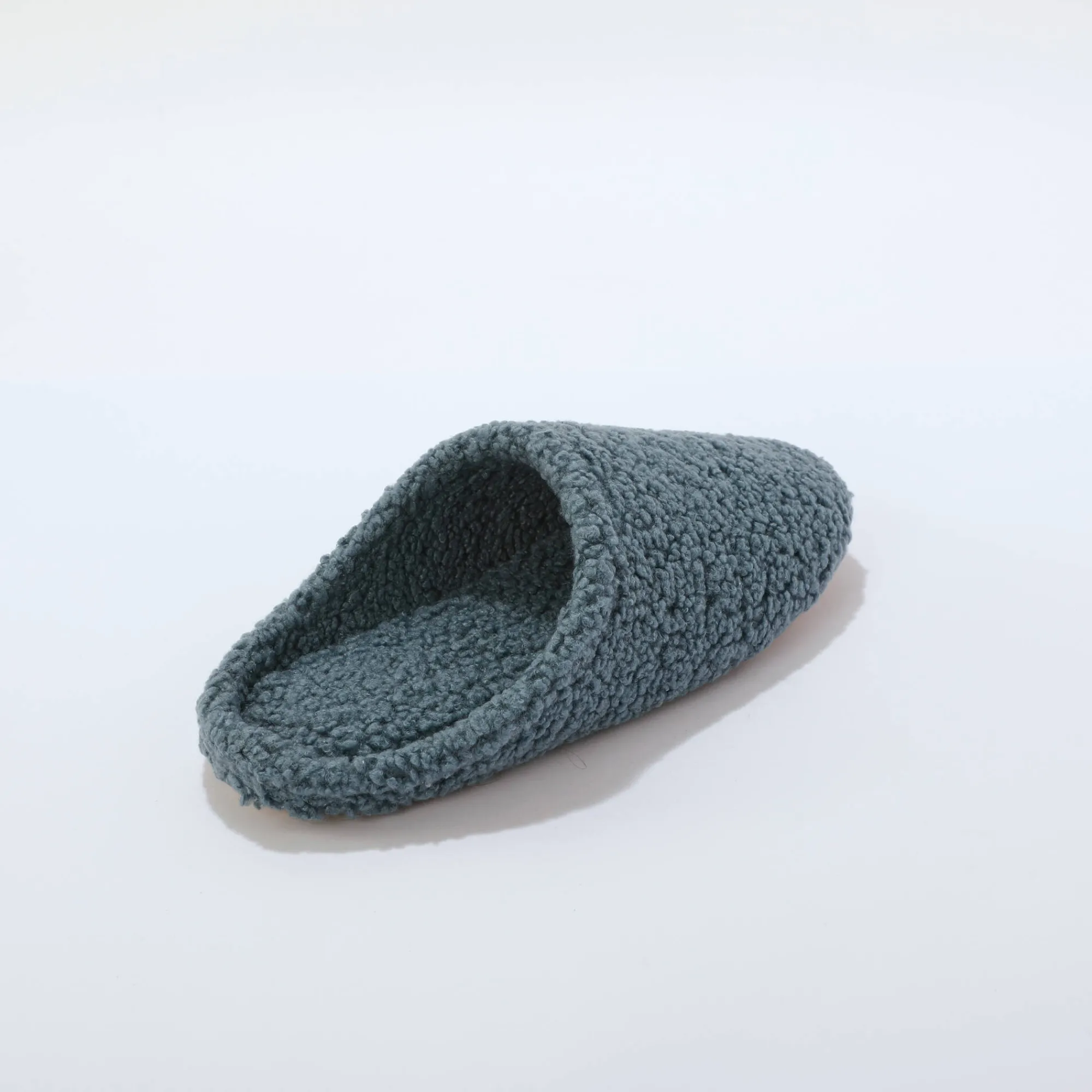Sloffen|Sloffen<Blancheporte Gevoerde muiltjes, in sherpa-lusjesstof blauw