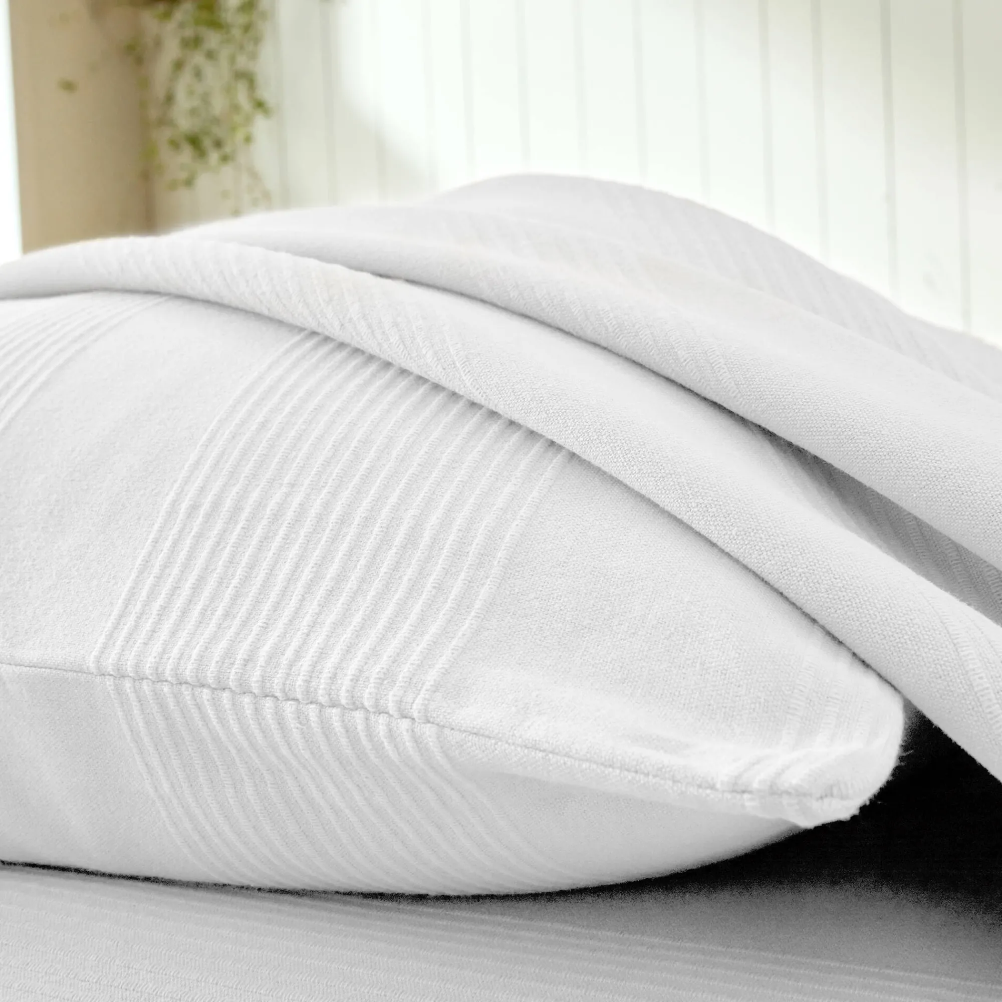 Deken En Bedsprei|Deken, Boutis En Bedsprei<Blancheporte Geweven bedsprei in effen katoen ivoorkleur