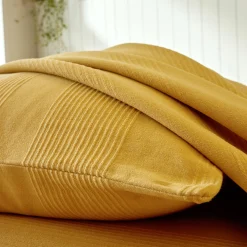 Deken En Bedsprei|Deken, Boutis En Bedsprei<Blancheporte Geweven bedsprei in effen katoen honing