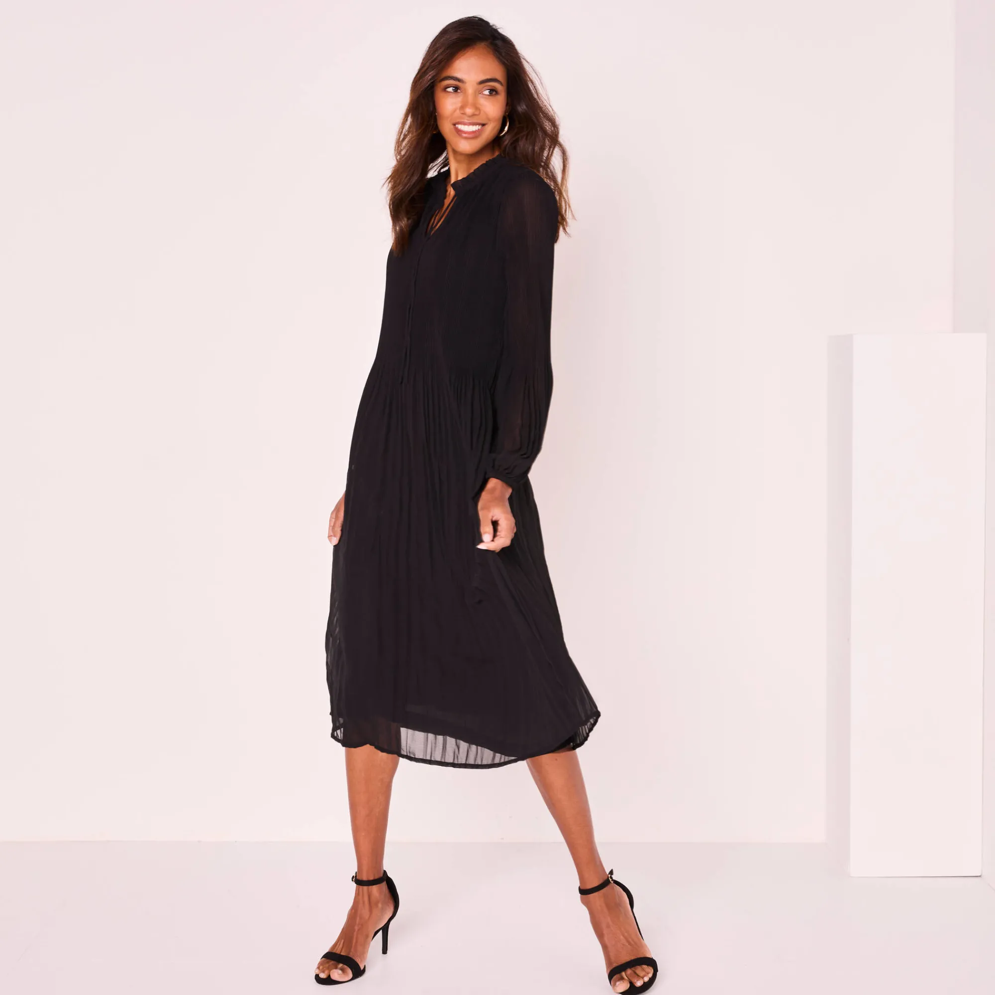 Feestoutfits Dames|Jurk<Blancheporte Halflange effen jurk, plissévoile zwart