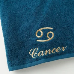 Badhanddoek<Blancheporte Handdoeken met "Cancer" borduursel - 420 g/m2 pauwblauw